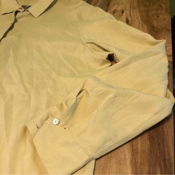 J. Jill Wheat Yellow 100% Silk Button Up Long Sleeve Shirt Womens Size Large - Picture 3 of 9